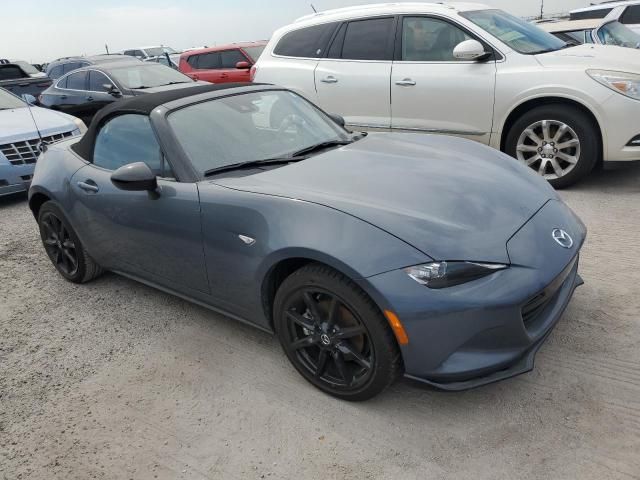 2022 Mazda MX-5 Miata Club