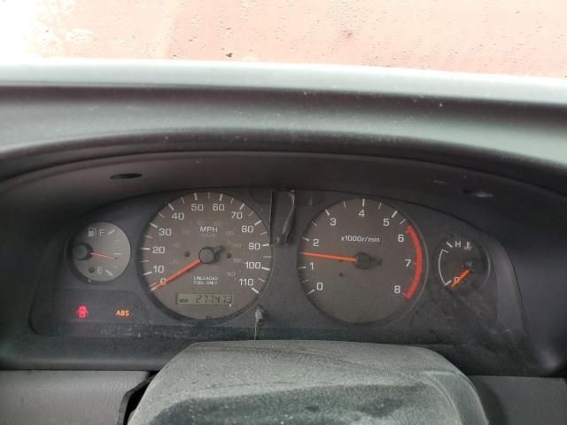 2000 Nissan Xterra XE