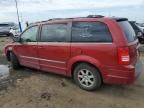 2010 Chrysler Town & Country Touring