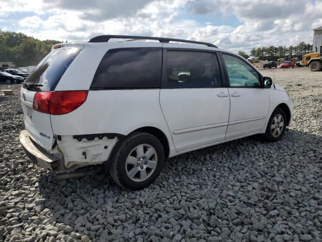 2006 Toyota Sienna CE