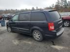 2010 Chrysler Town & Country Touring