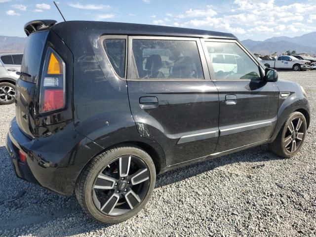 2010 KIA Soul +