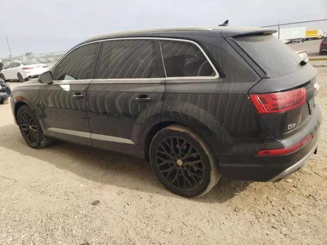 2017 Audi Q7 Premium Plus