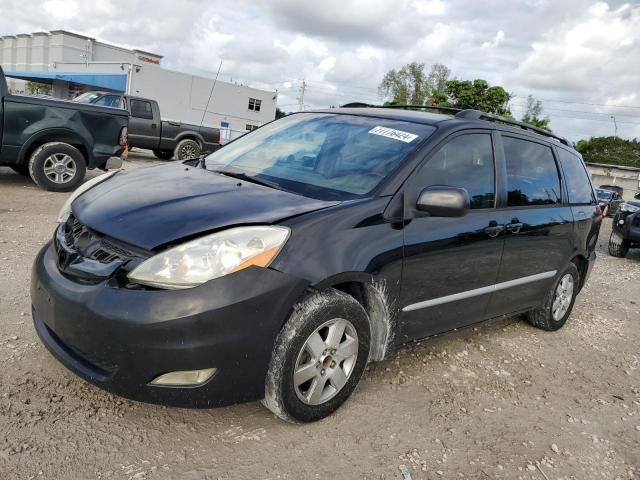 2008 Toyota Sienna CE