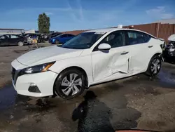 Carros salvage para piezas a la venta en subasta: 2022 Nissan Altima S