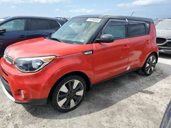 Carros salvage para piezas a la venta en subasta: 2018 KIA Soul +