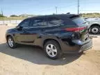 2022 Toyota Highlander L