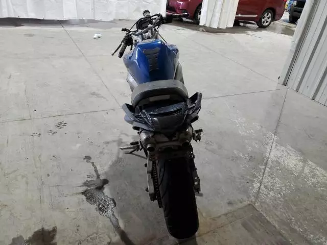 2004 Yamaha FZ6 S