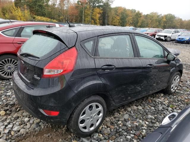 2013 Ford Fiesta SE