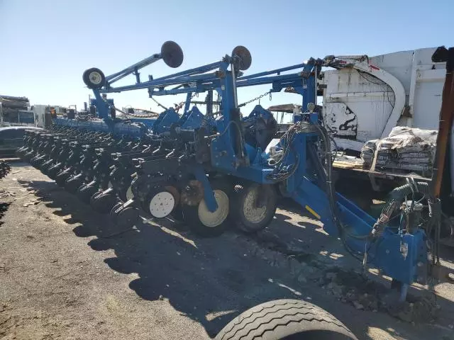 2004 Farm Rake