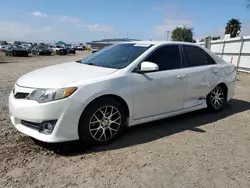 Carros salvage sin ofertas aún a la venta en subasta: 2014 Toyota Camry L