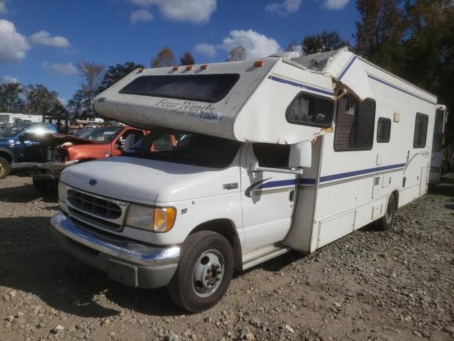 2001 Ford Econoline E450 Super Duty Cutaway Van