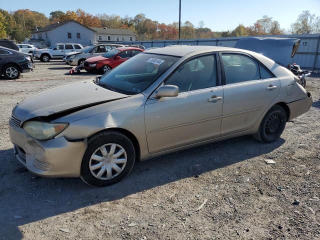 2005 Toyota Camry LE