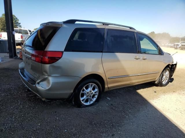 2005 Toyota Sienna XLE