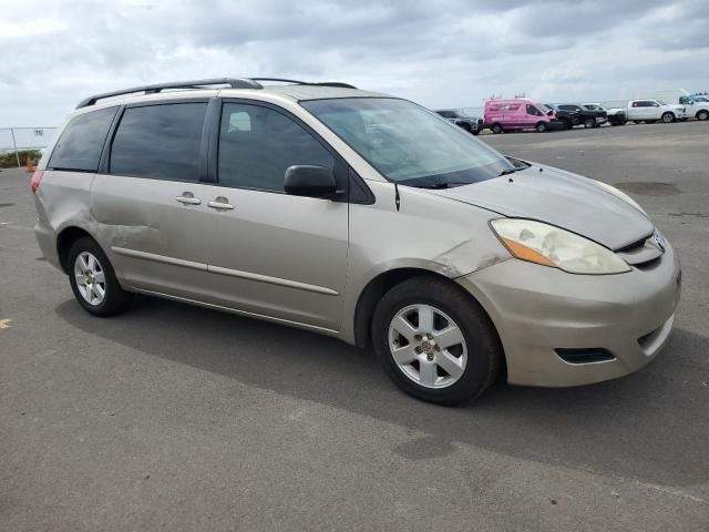 2008 Toyota Sienna CE