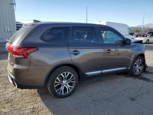 2018 Mitsubishi Outlander ES