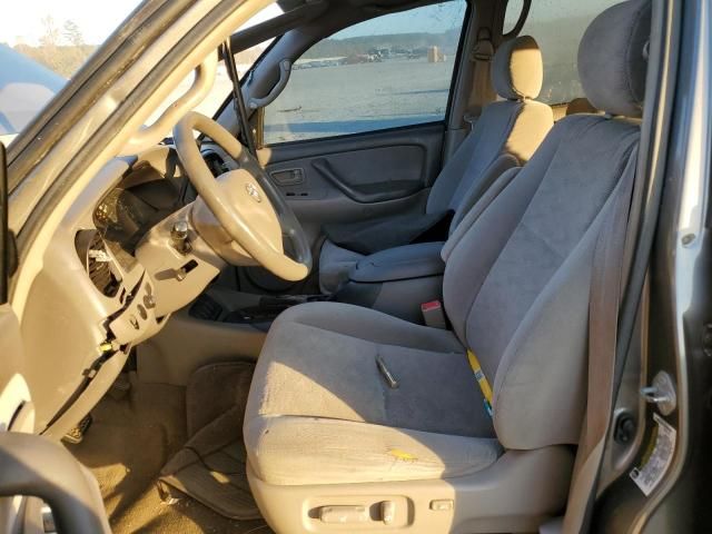 2005 Toyota Sequoia SR5