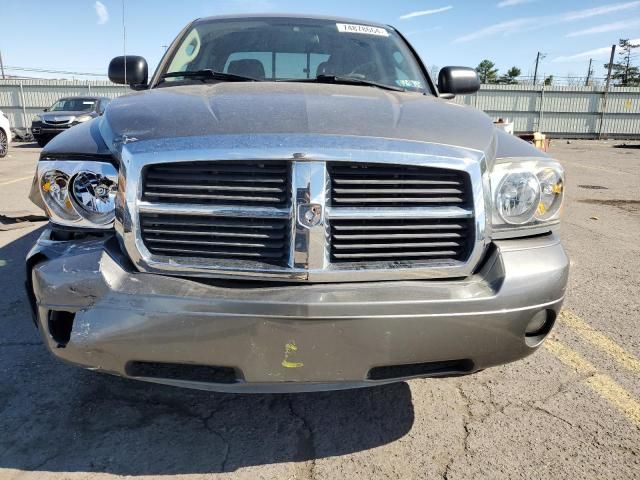 2007 Dodge Dakota Quad SLT