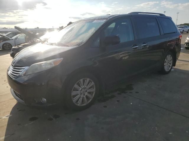 2011 Toyota Sienna XLE