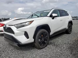 Carros híbridos a la venta en subasta: 2023 Toyota Rav4 SE