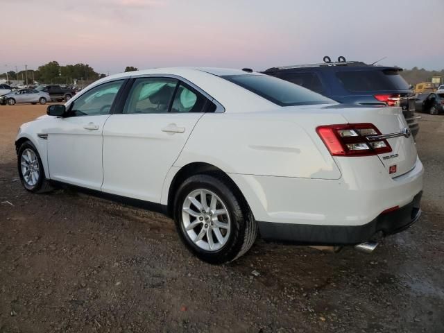 2014 Ford Taurus SE