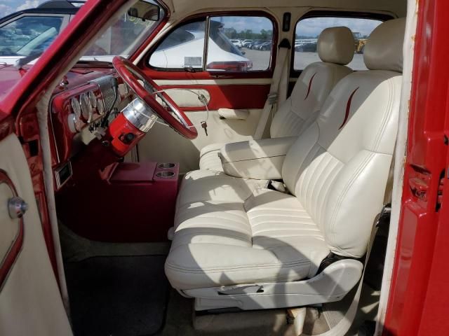 1940 Studebaker Commander