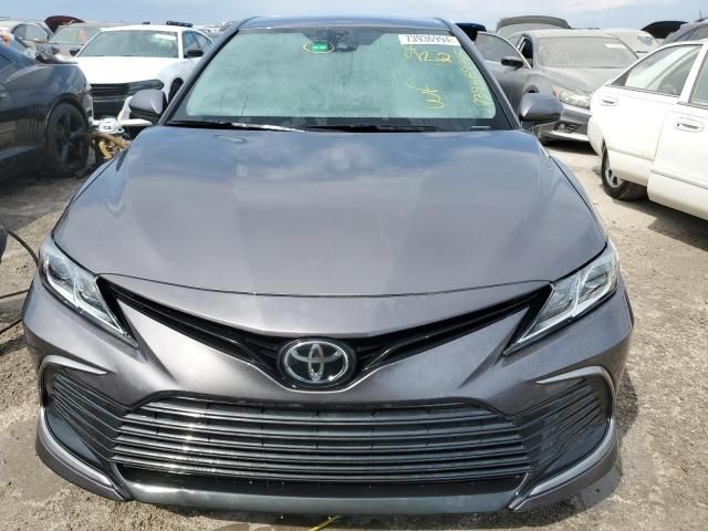 2022 Toyota Camry LE