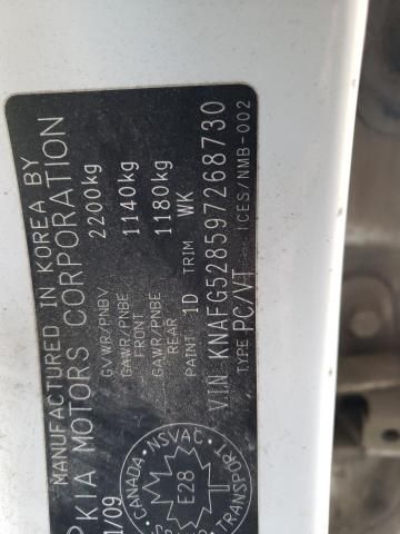 2009 KIA Rondo Base