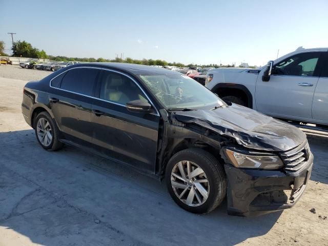 2018 Volkswagen Passat SE