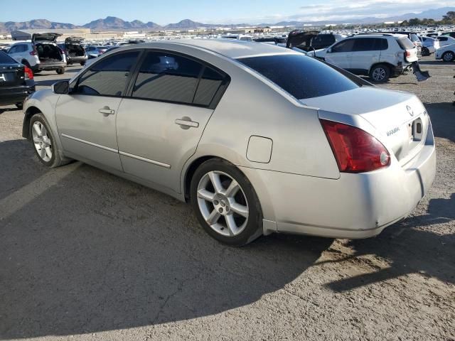 2004 Nissan Maxima SE