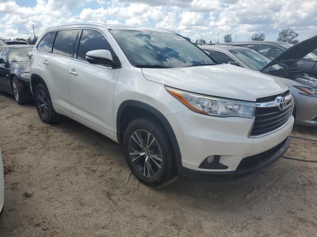 2016 Toyota Highlander XLE