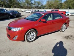 Carros híbridos a la venta en subasta: 2014 Toyota Camry Hybrid