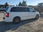 2013 Chrysler Town & Country S