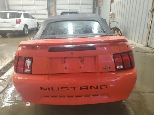 2004 Ford Mustang