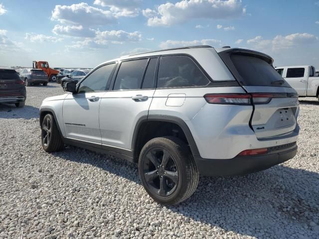 2024 Jeep Grand Cherokee Laredo