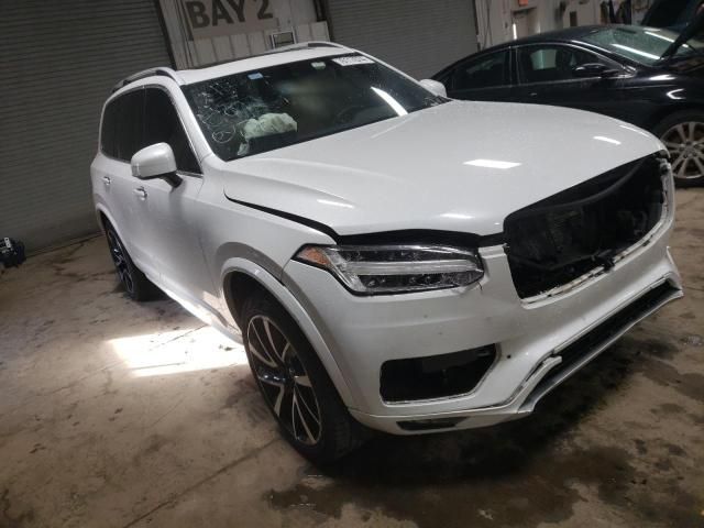 2019 Volvo XC90 T6 Momentum