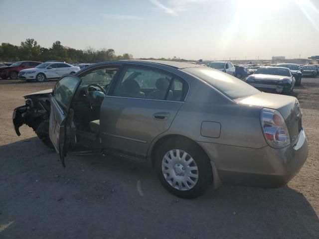 2002 Nissan Altima Base