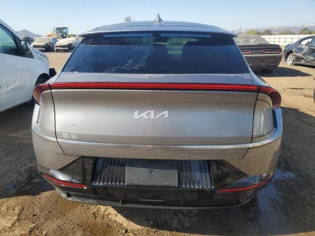 2023 KIA EV6 Light