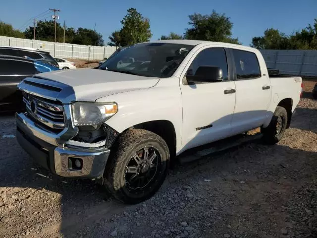 2016 Toyota Tundra Crewmax SR5