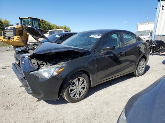 2019 Toyota Yaris L