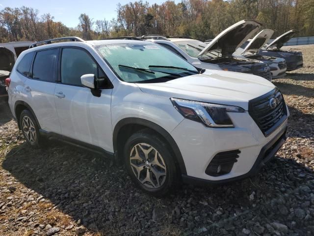 2024 Subaru Forester Premium