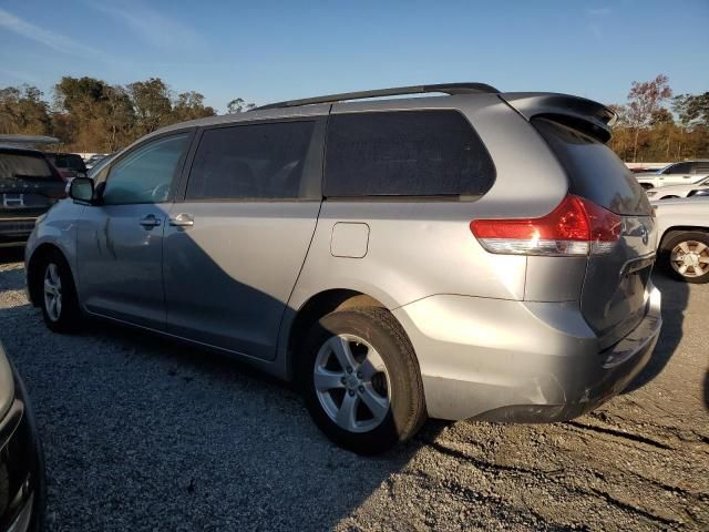 2011 Toyota Sienna LE