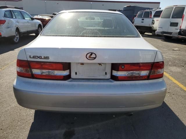 2000 Lexus ES 300