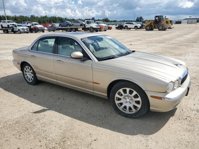 2004 Jaguar XJ8