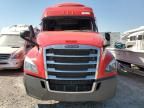 2021 Freightliner Cascadia 126