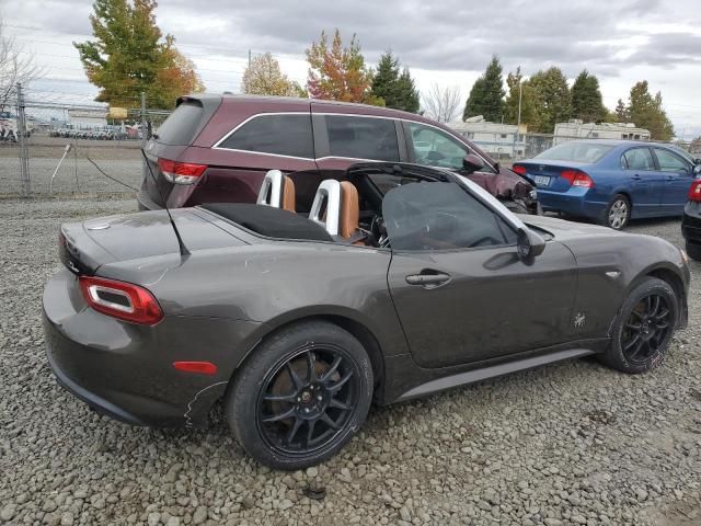 2017 Fiat 124 Spider Classica