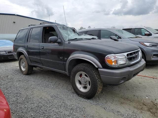 2000 Ford Explorer XLT