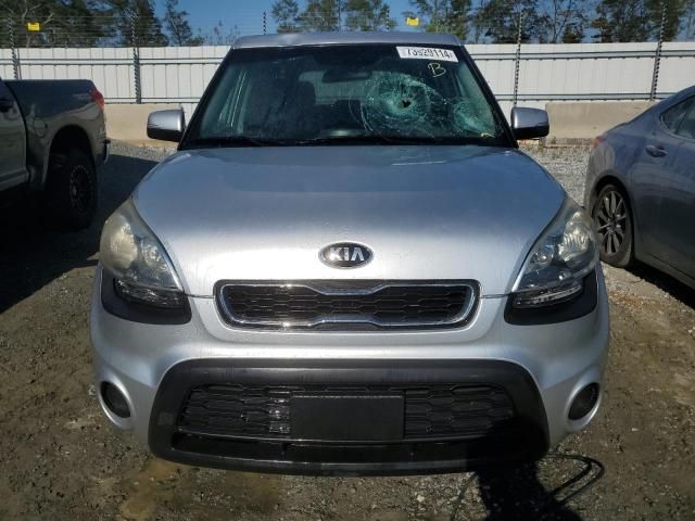 2013 KIA Soul +