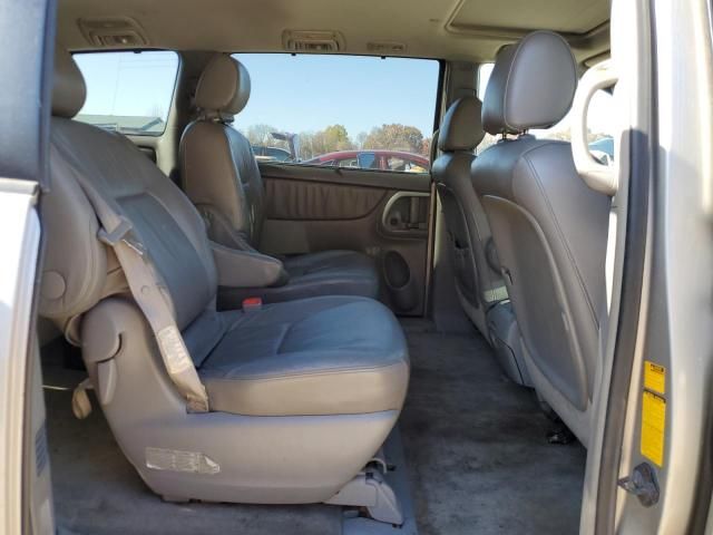 2006 Toyota Sienna XLE