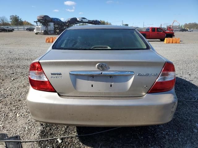 2004 Toyota Camry LE